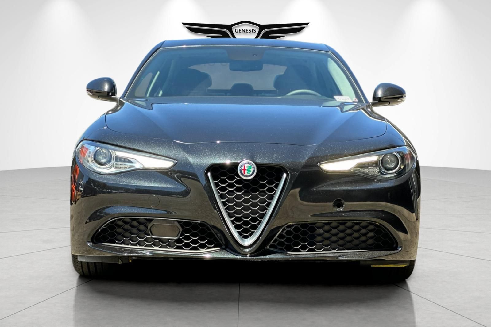 Used 2017 Alfa Romeo Giulia RWD image 10