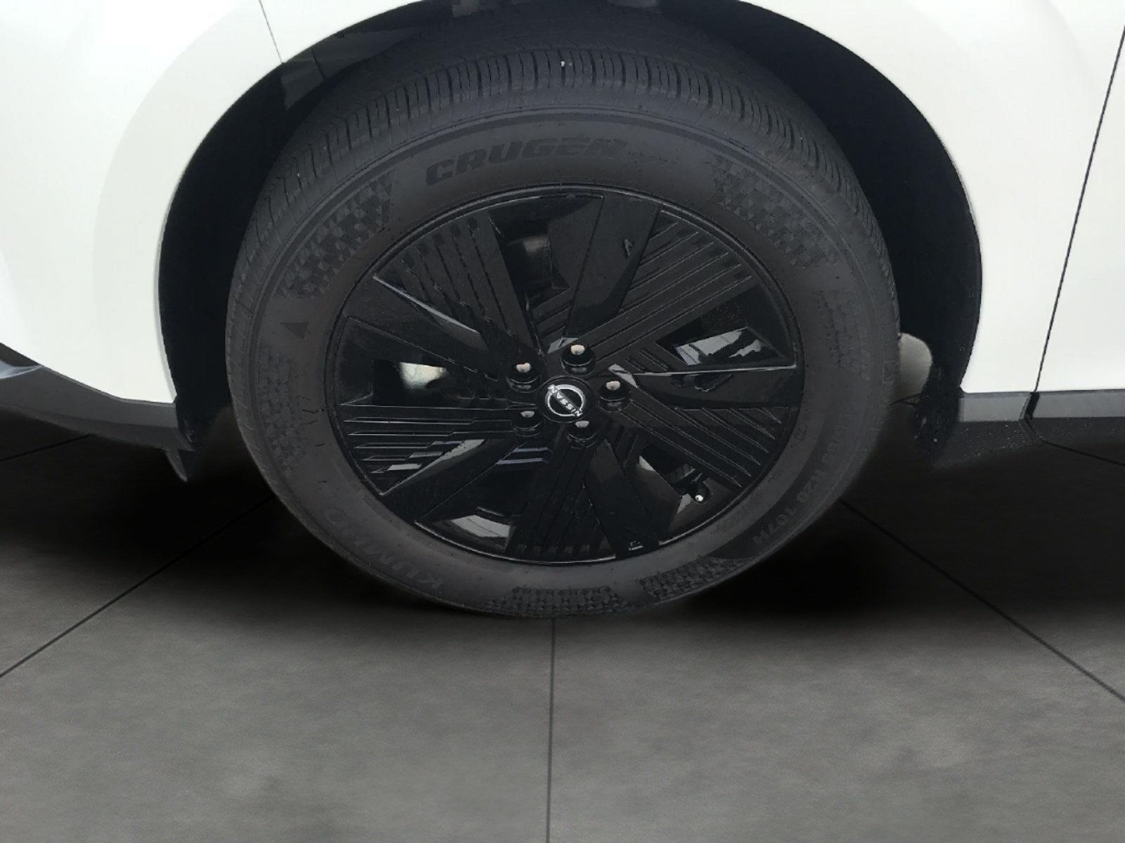 Used 2025 Nissan Murano SV AWD/4WD image 3