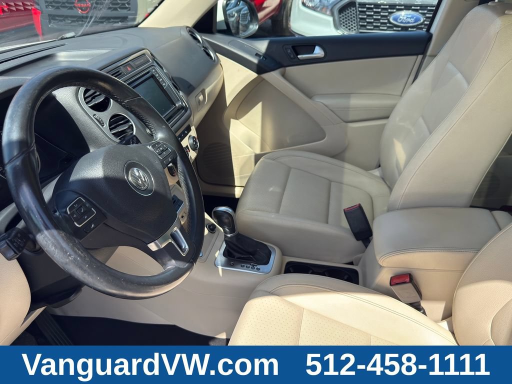 Used 2017 Volkswagen Tiguan Wolfsburg Edition FWD image 13