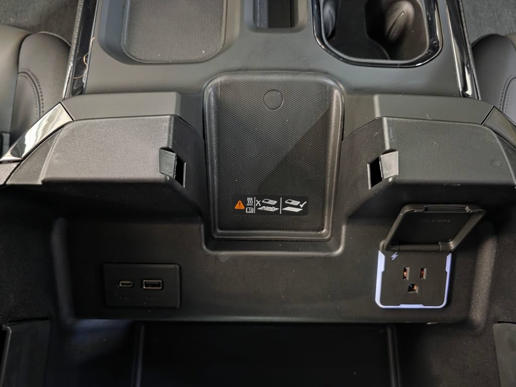 Used 2025 Chevrolet Silverado 1500 ZR2 w/ Technology Package AWD/4WD image 26