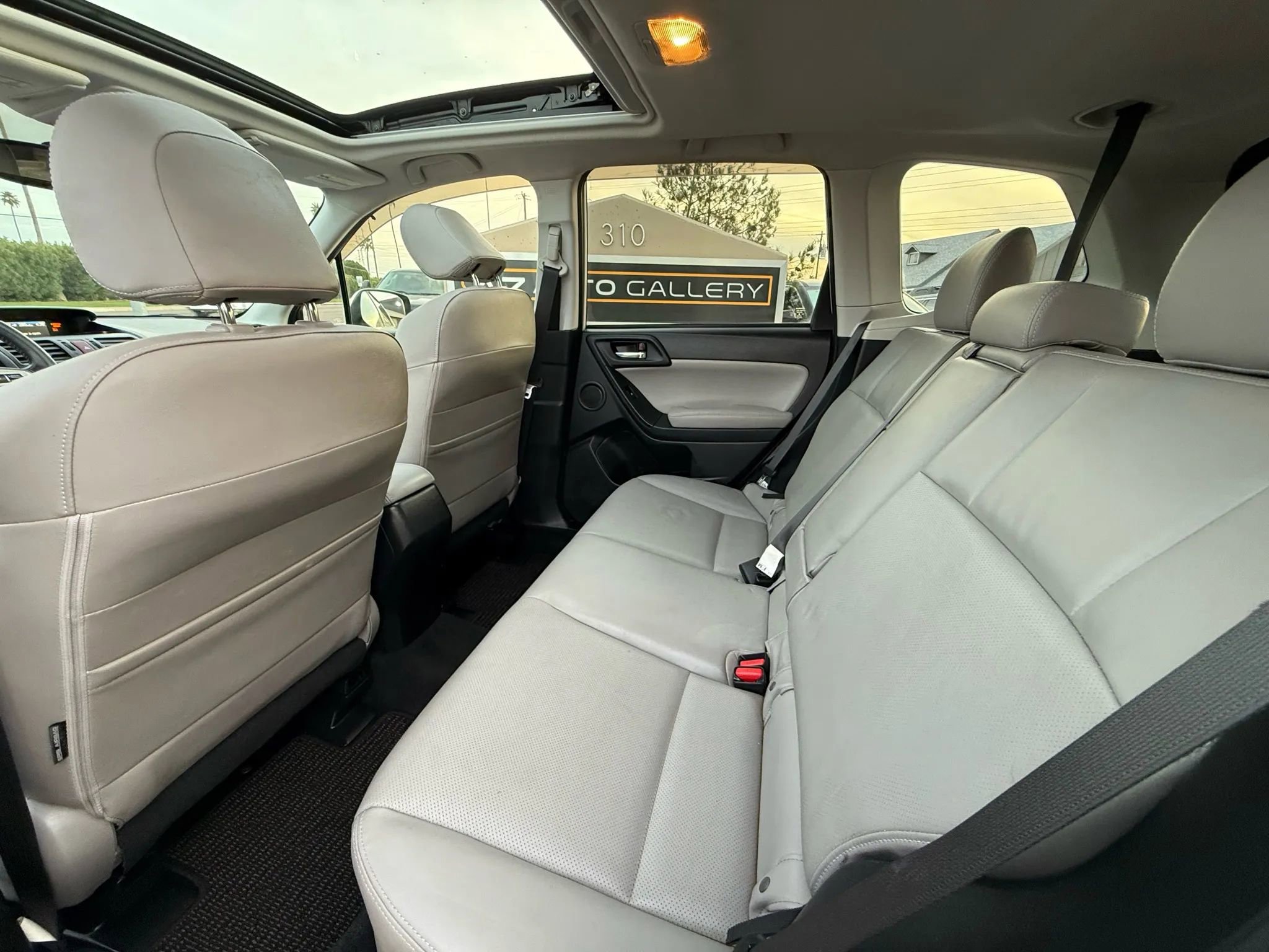 Used 2015 Subaru Forester 2.5i Touring w/ Popular Package #2 image 26