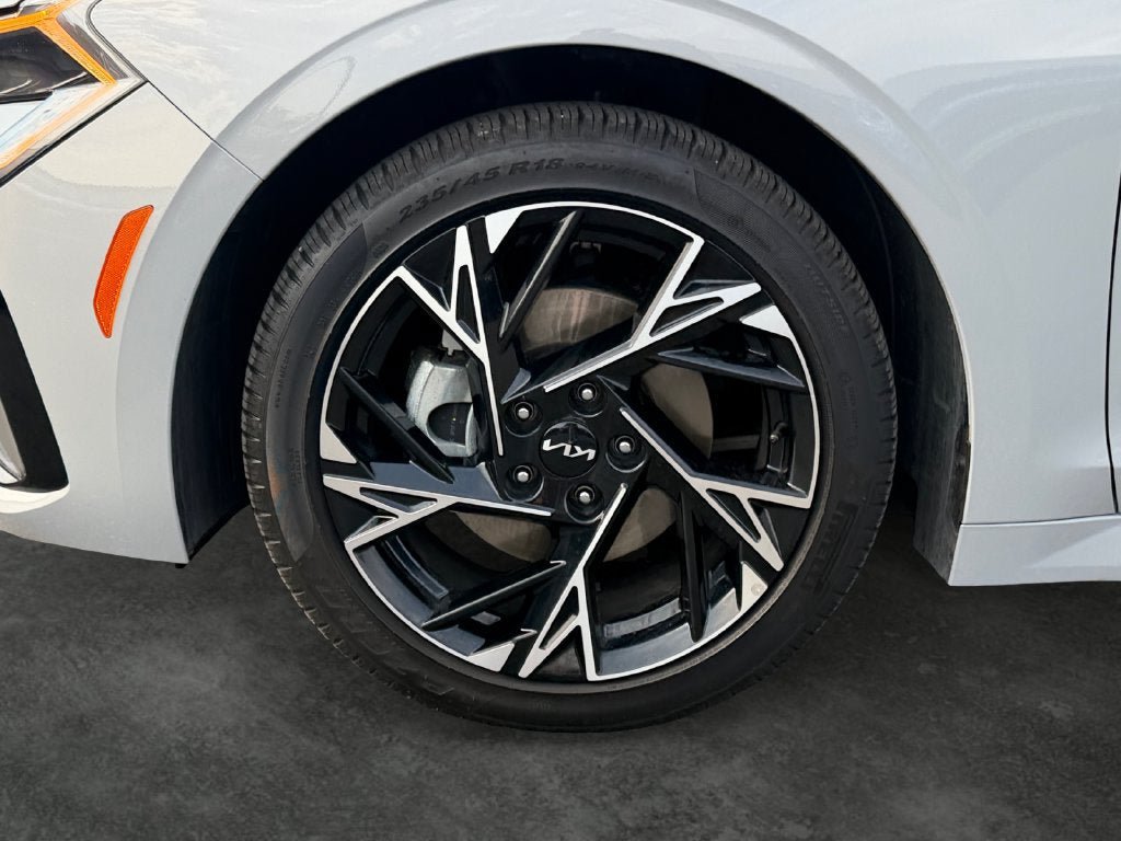 Used 2025 Kia K5 GT-Line FWD image 5