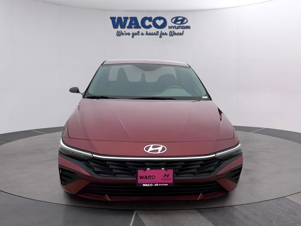Used 2025 Hyundai Elantra Sport image 19