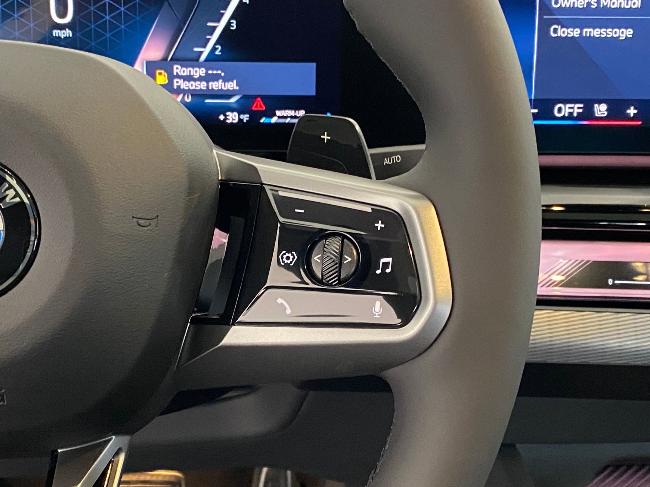 New 2026 BMW 540i xDrive w/ M Sport Package image 31