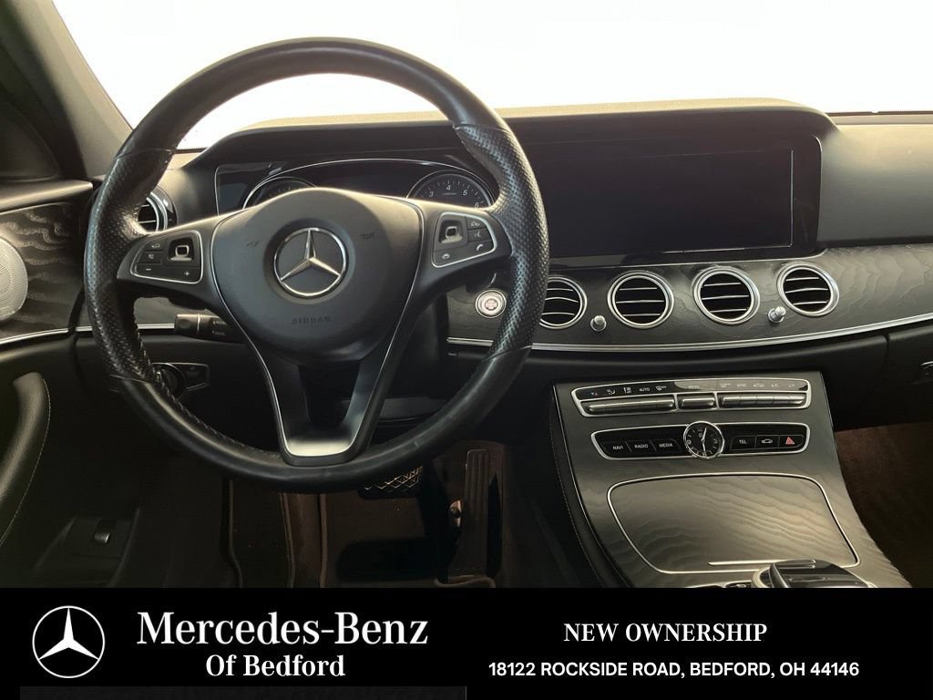 Used 2018 Mercedes-Benz E 300 4MATIC image 22