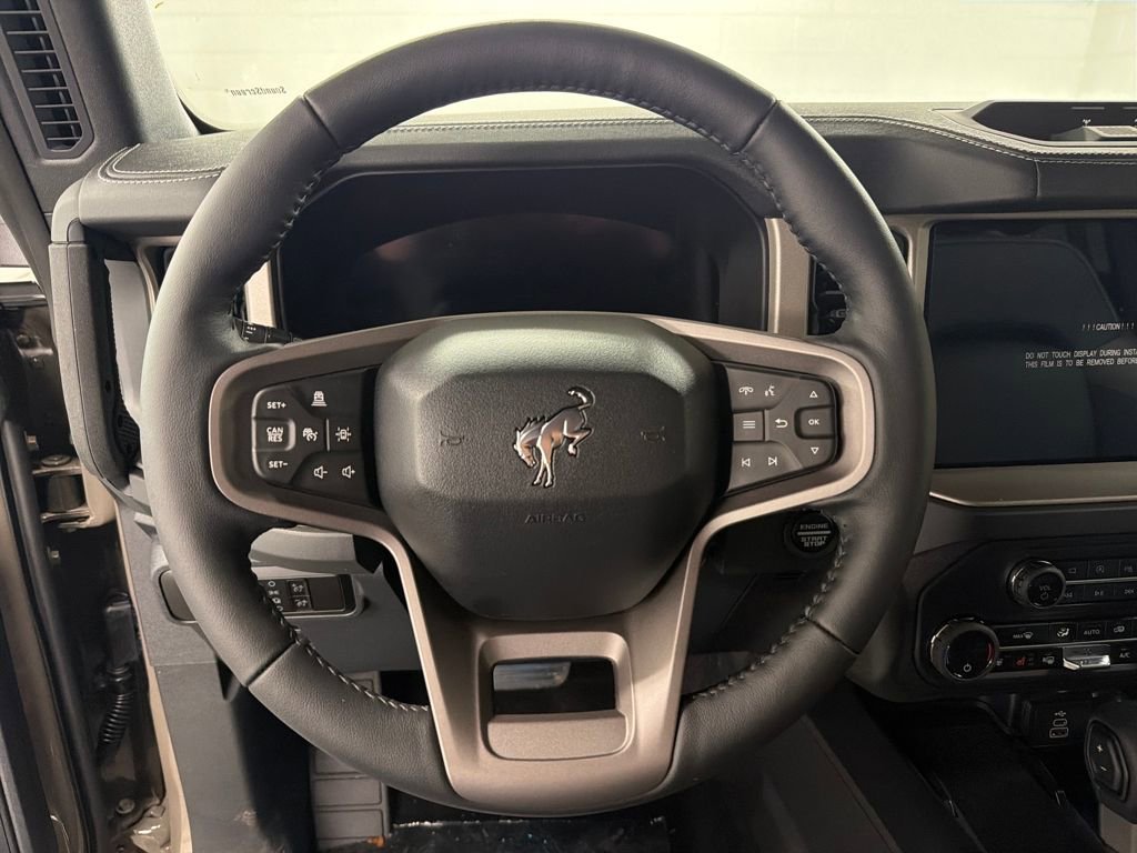 New 2026 Ford Bronco Outer Banks image 17