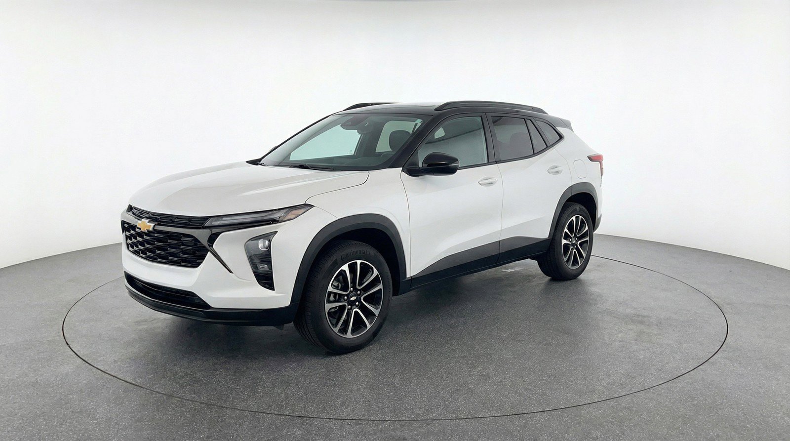 Used 2025 Chevrolet TrailBlazer LT image 3