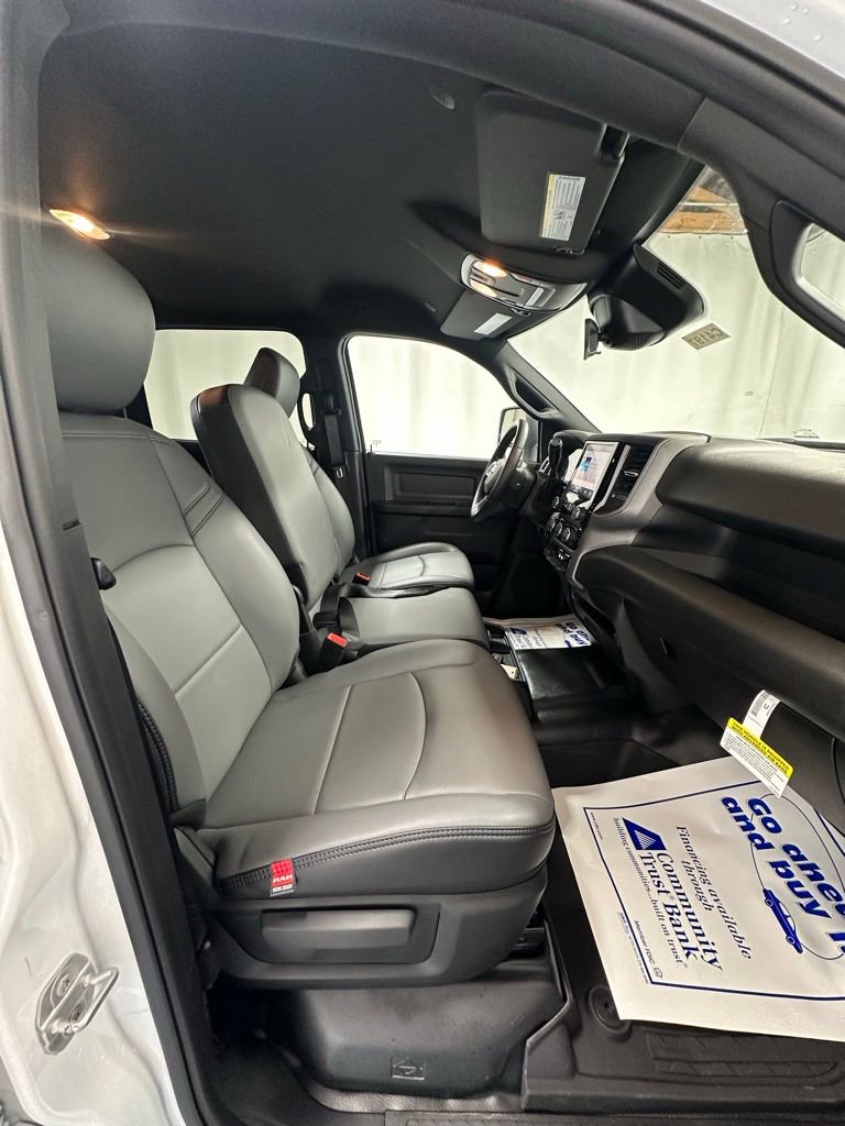 New 2026 RAM 2500 Tradesman w/ Chrome Appearance Group image 18