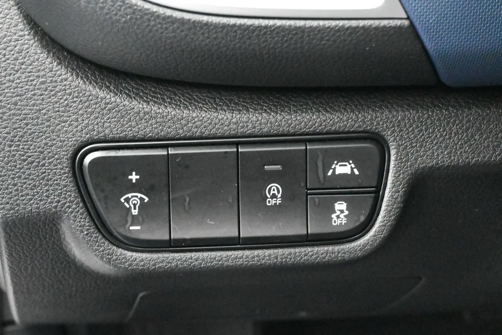 Used 2023 Kia Seltos S FWD image 16