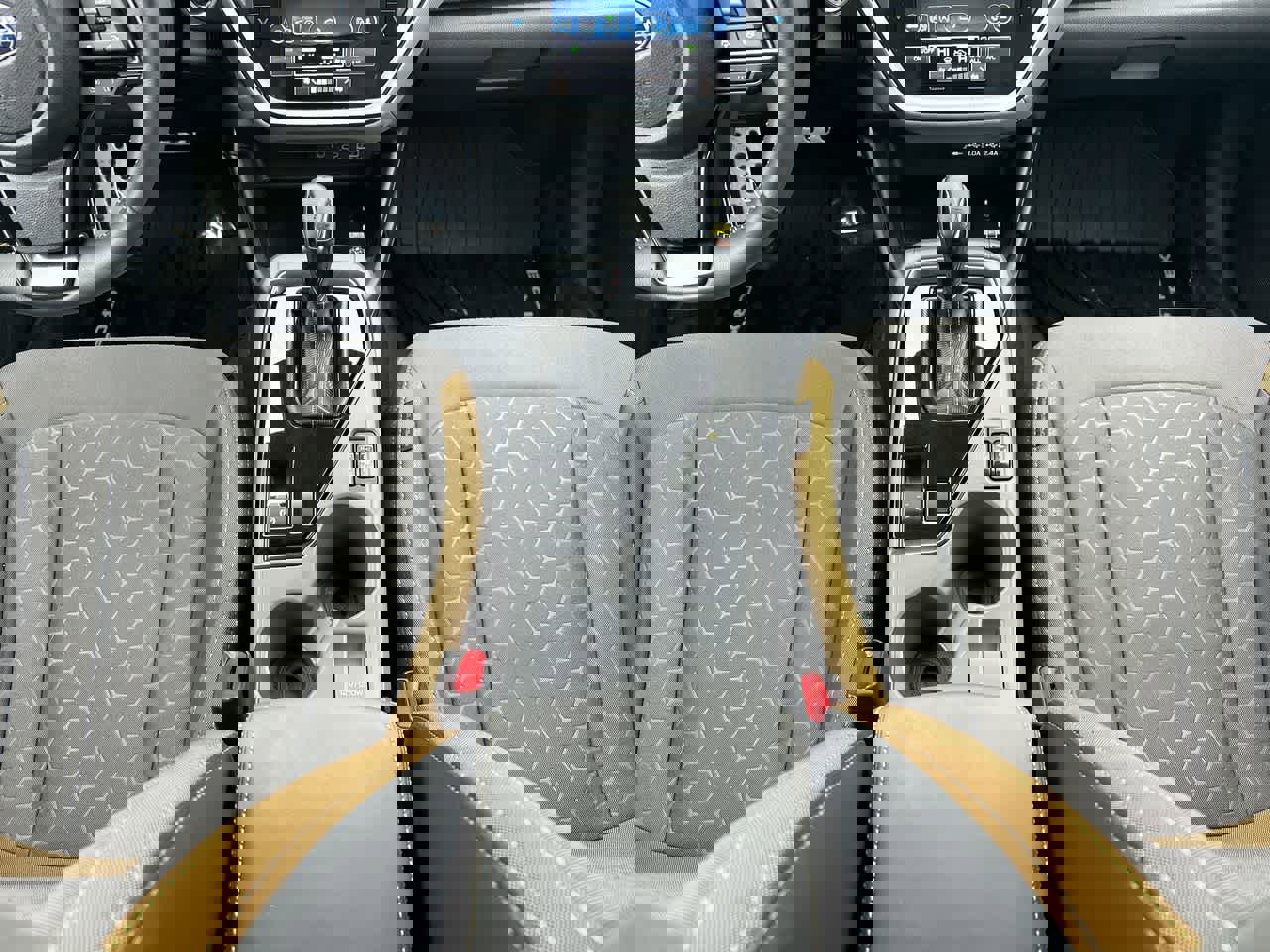 Certified 2025 Subaru Crosstrek 2.5i Sport w/ Crosstrek Mirror Package image 31