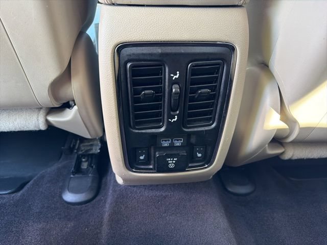 Used 2017 Jeep Grand Cherokee Limited w/ Trailer Tow Group IV AWD/4WD image 26