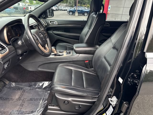 Used 2017 Jeep Grand Cherokee Limited AWD/4WD image 14