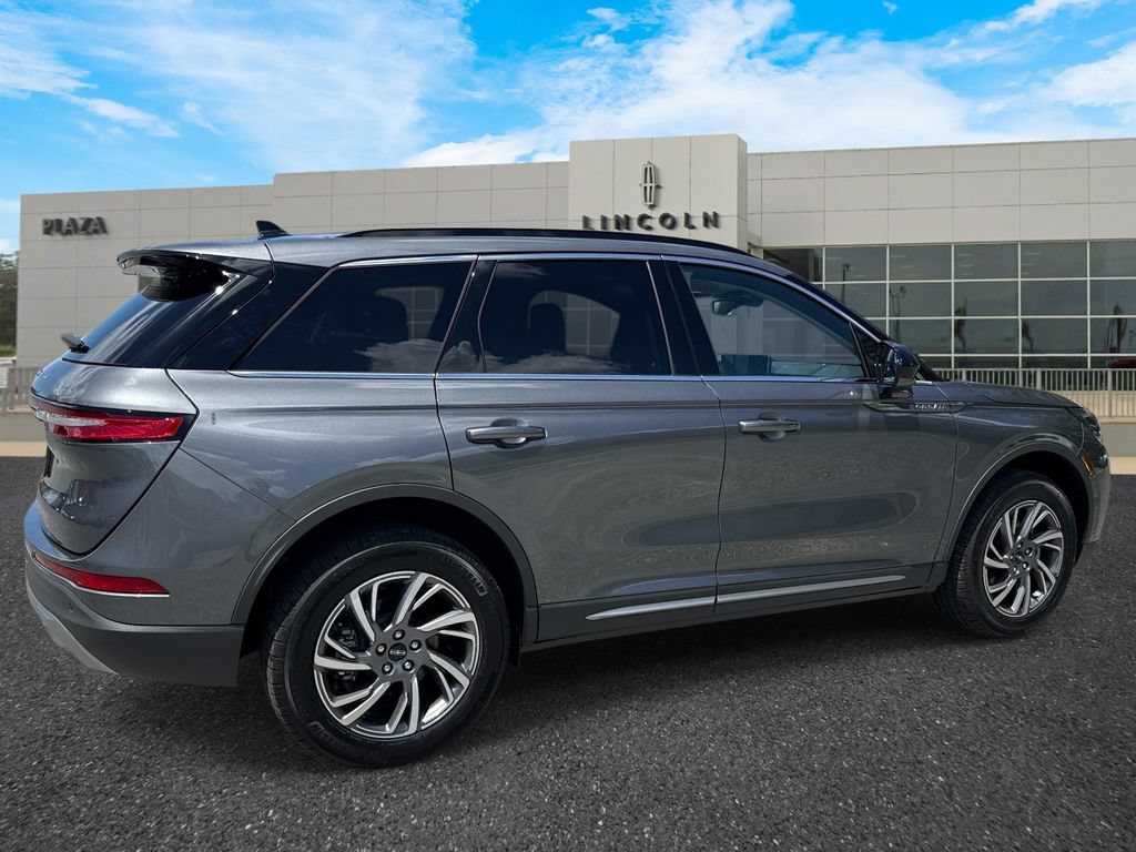 Certified 2026 Lincoln Corsair Premiere AWD/4WD image 3