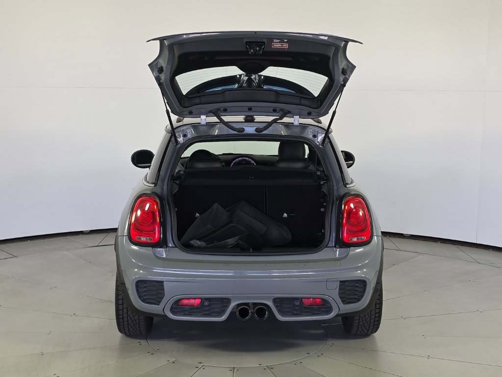 Used 2017 MINI Cooper John Cooper Works FWD image 10