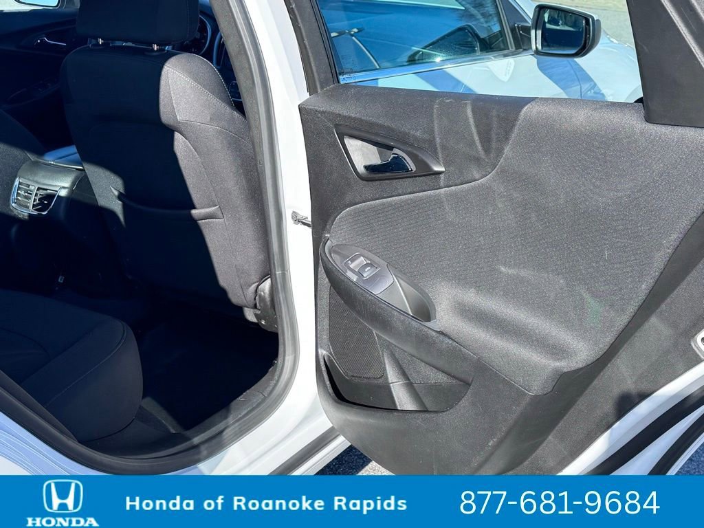 Used 2024 Chevrolet Malibu LT image 22