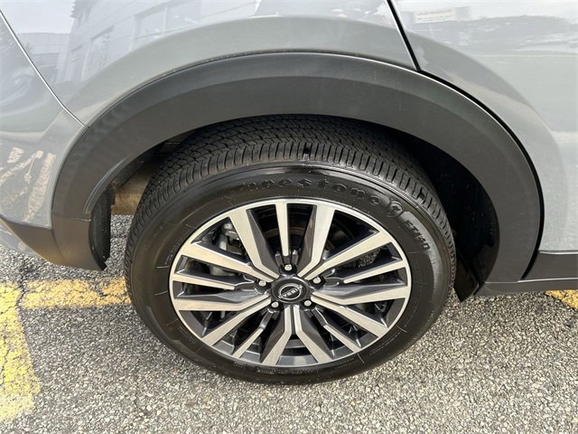 Certified 2023 Nissan Kicks SR w/ SR Premium Package image 12