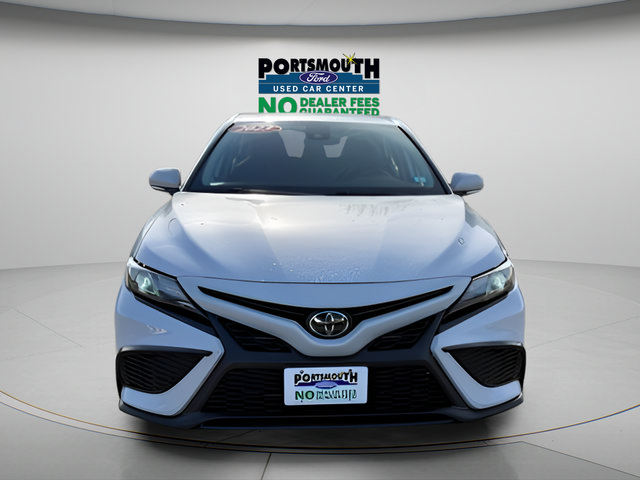 Used 2023 Toyota Camry SE FWD image 8