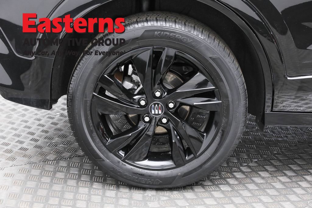 Used 2024 Buick Encore GX Sport Touring image 30