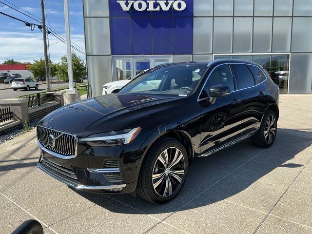 Certified 2023 Volvo XC60 B5 Plus w/ Climate Package AWD/4WD image 1
