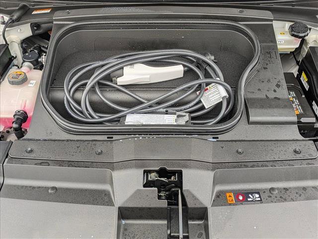 Used 2025 Hyundai Ioniq 6 Limited image 24