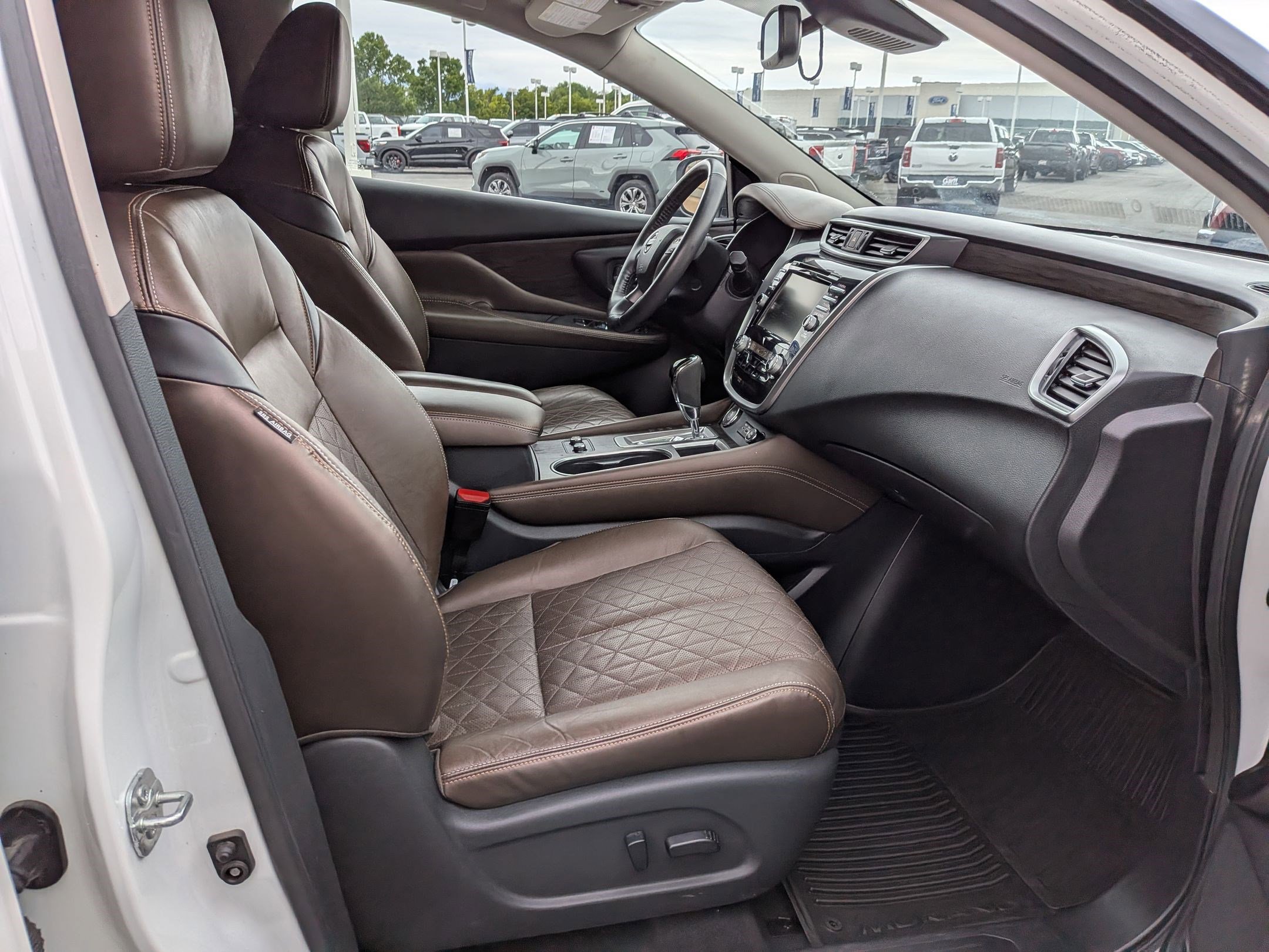 Used 2023 Nissan Murano Platinum AWD/4WD image 34