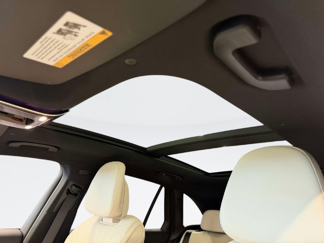 Certified 2025 Mercedes-Benz GLC 350e 4MATIC image 20