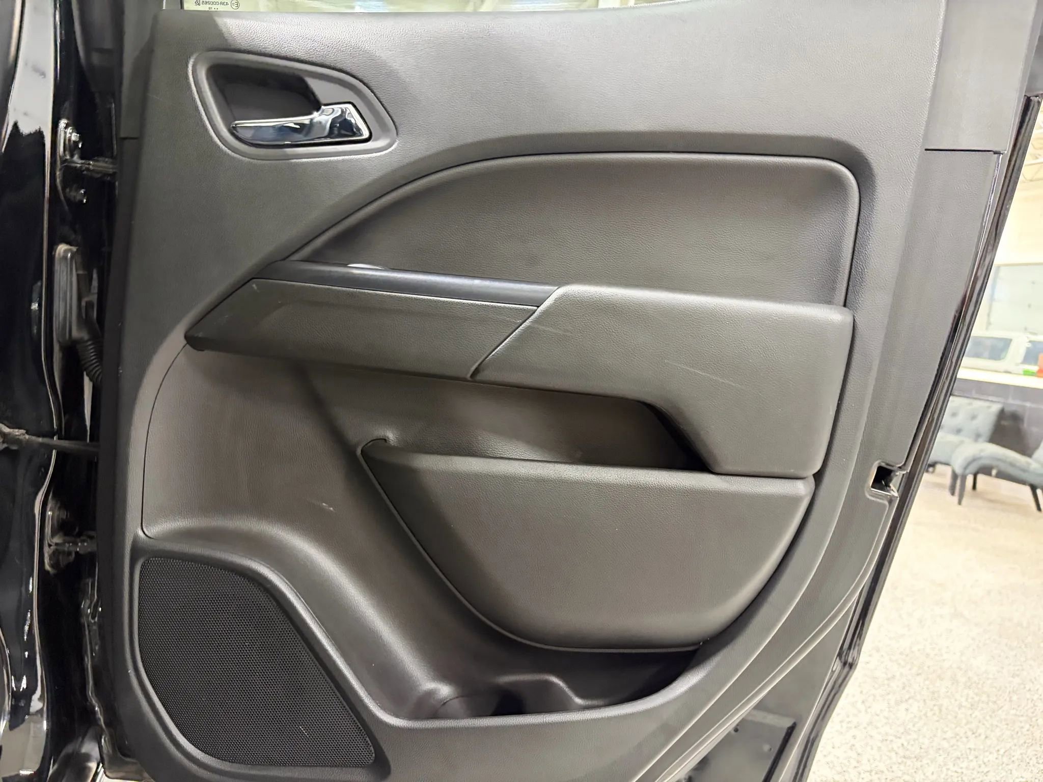 Used 2019 Chevrolet Colorado LT w/ Redline Special Edition image 26