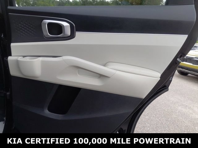 Certified 2022 Kia Sorento S w/ Panoramic Sunroof Package FWD image 32