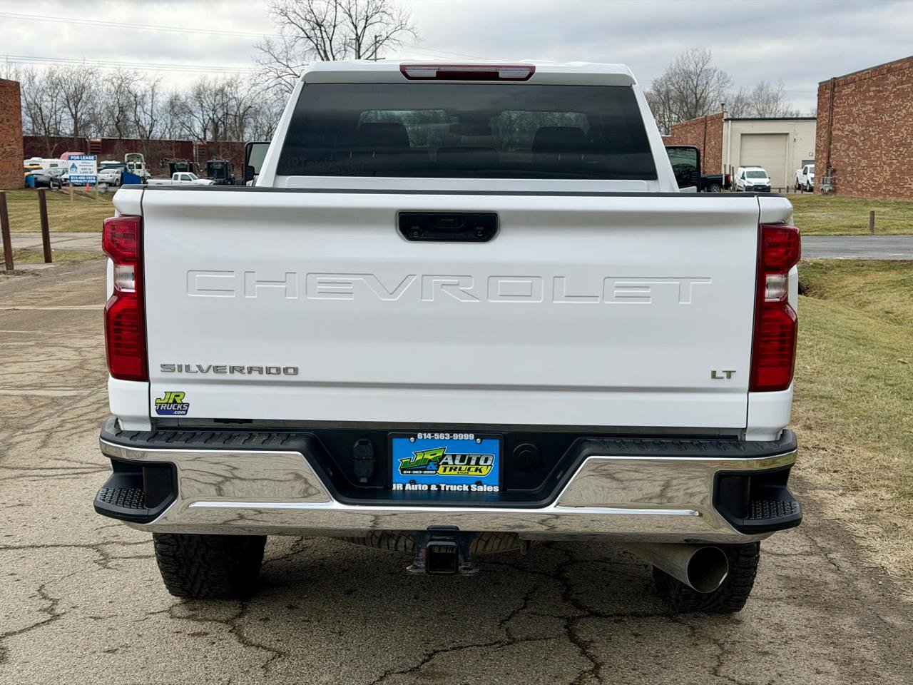 Used 2024 Chevrolet Silverado 2500 LT image 5