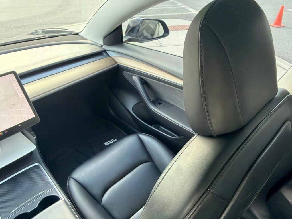 Used 2021 Tesla Model 3 Standard Range Plus RWD image 19