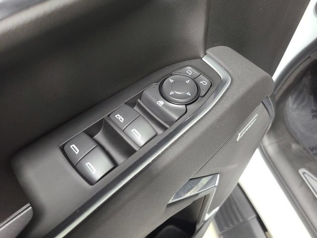Used 2026 Chevrolet Silverado 1500 LT Trail Boss w/ Convenience Package II AWD/4WD image 25