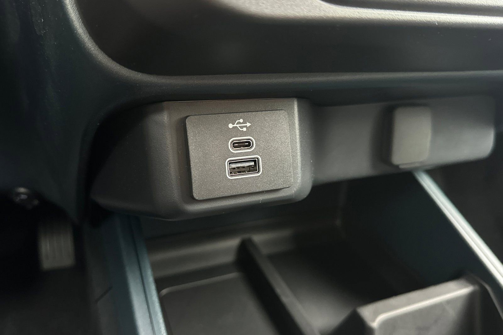 New 2026 Ford Maverick XL w/ Equipment Group 101A image 25