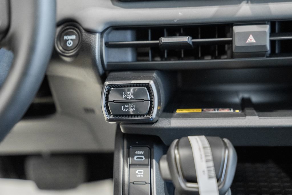 New 2026 Toyota RAV4 XSE AWD/4WD image 25