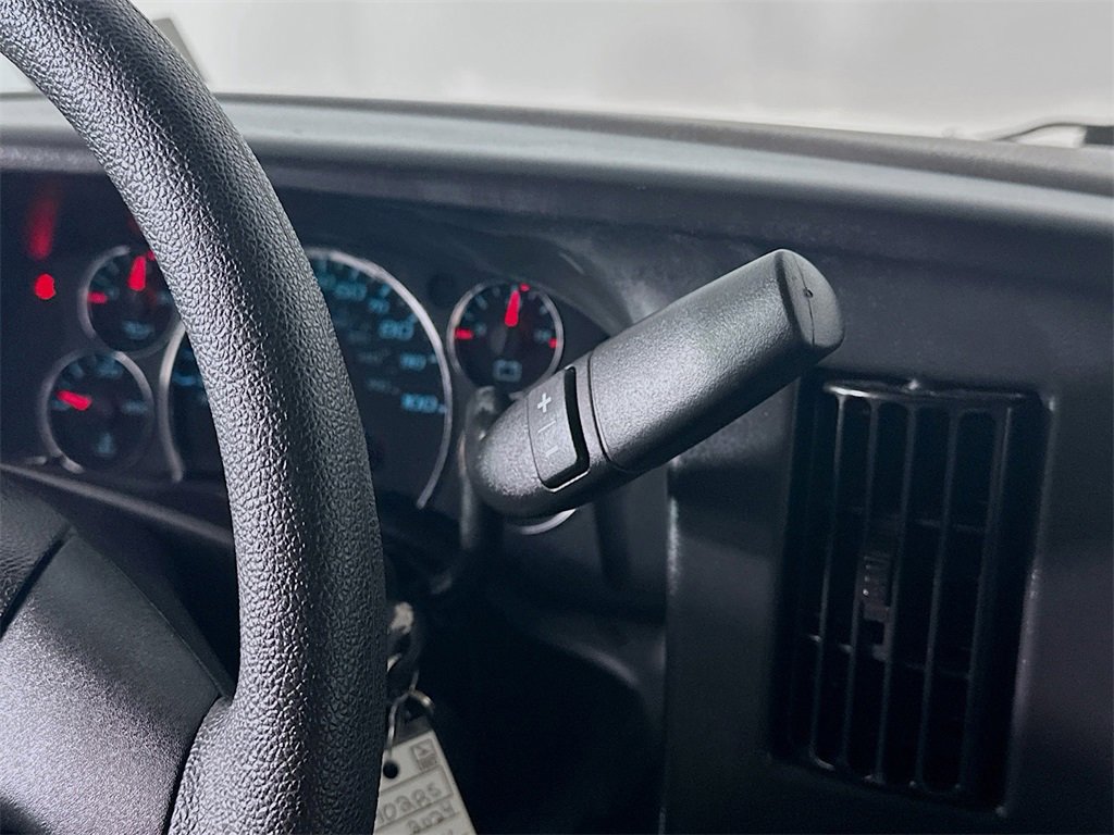 Used 2024 Chevrolet Express 2500 image 16