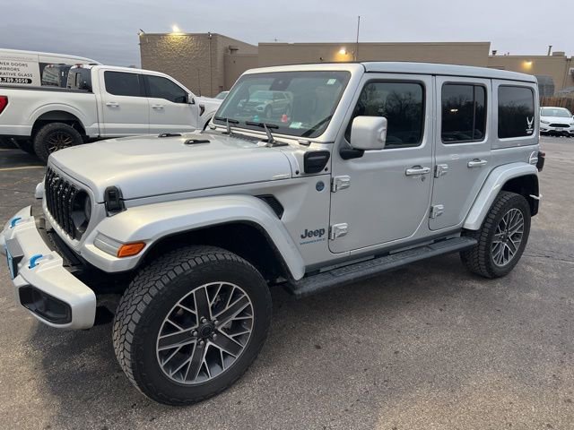 Used 2024 Jeep Wrangler High Altitude