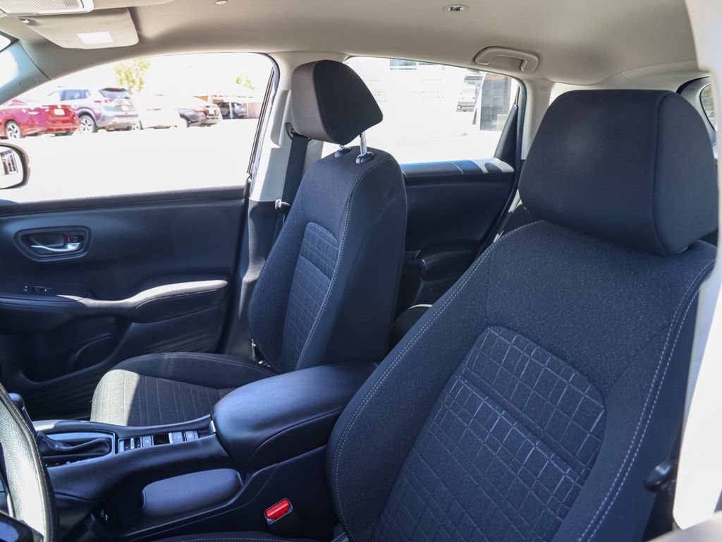 Used 2024 Honda HR-V LX image 15