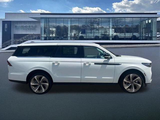 New 2027 Lincoln Navigator L Black Label AWD/4WD image 8