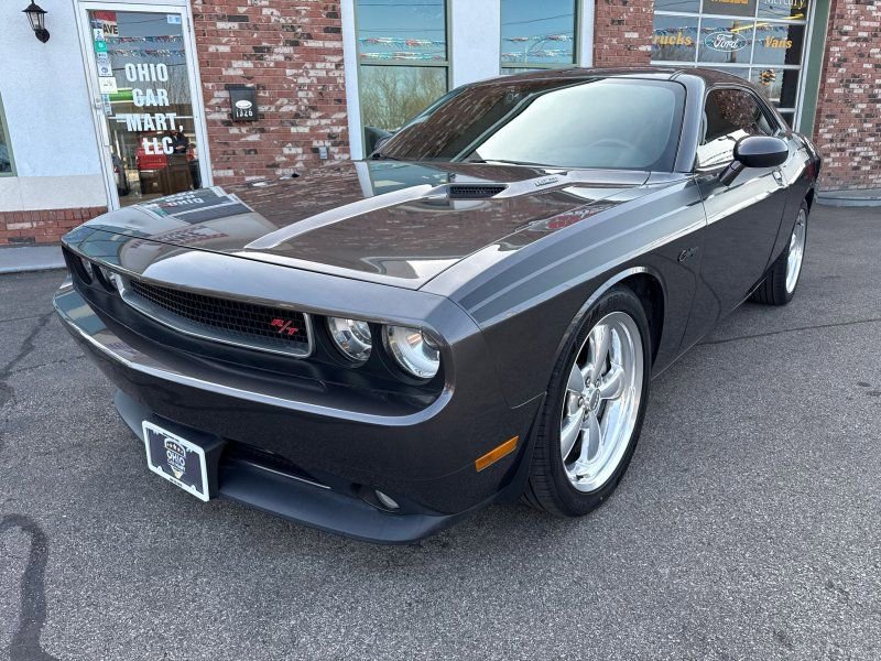 Used 2013 Dodge Challenger R/T image 1