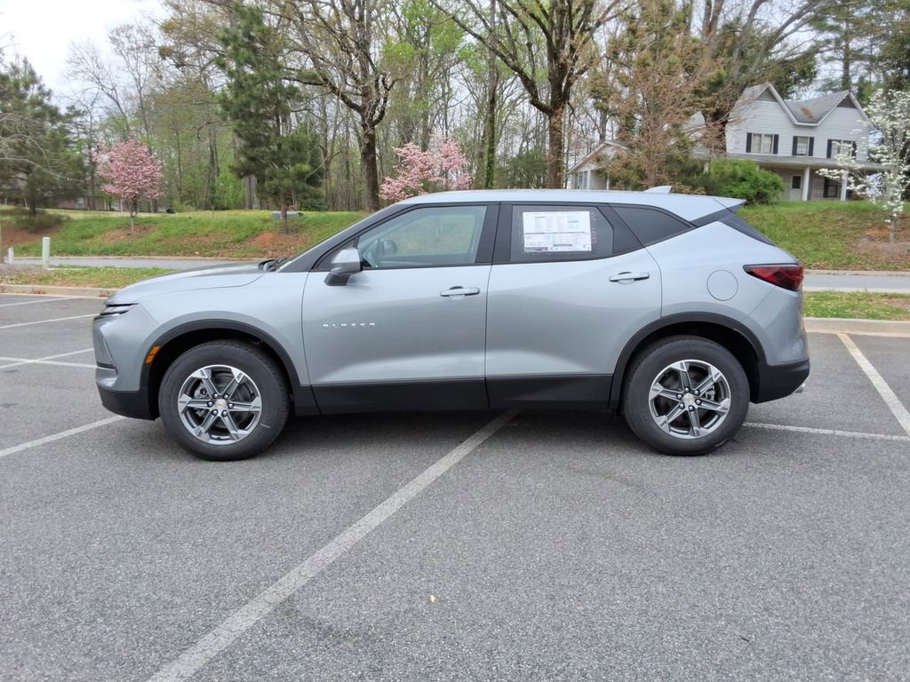 New 2026 Chevrolet Blazer LT FWD image 8