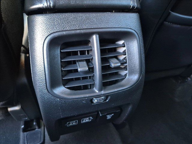 Used 2021 Jeep Cherokee Limited AWD/4WD image 24