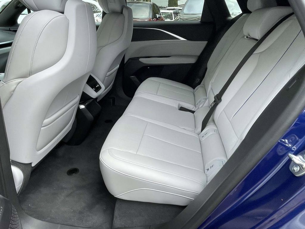 New 2026 Cadillac Lyriq Sport image 12