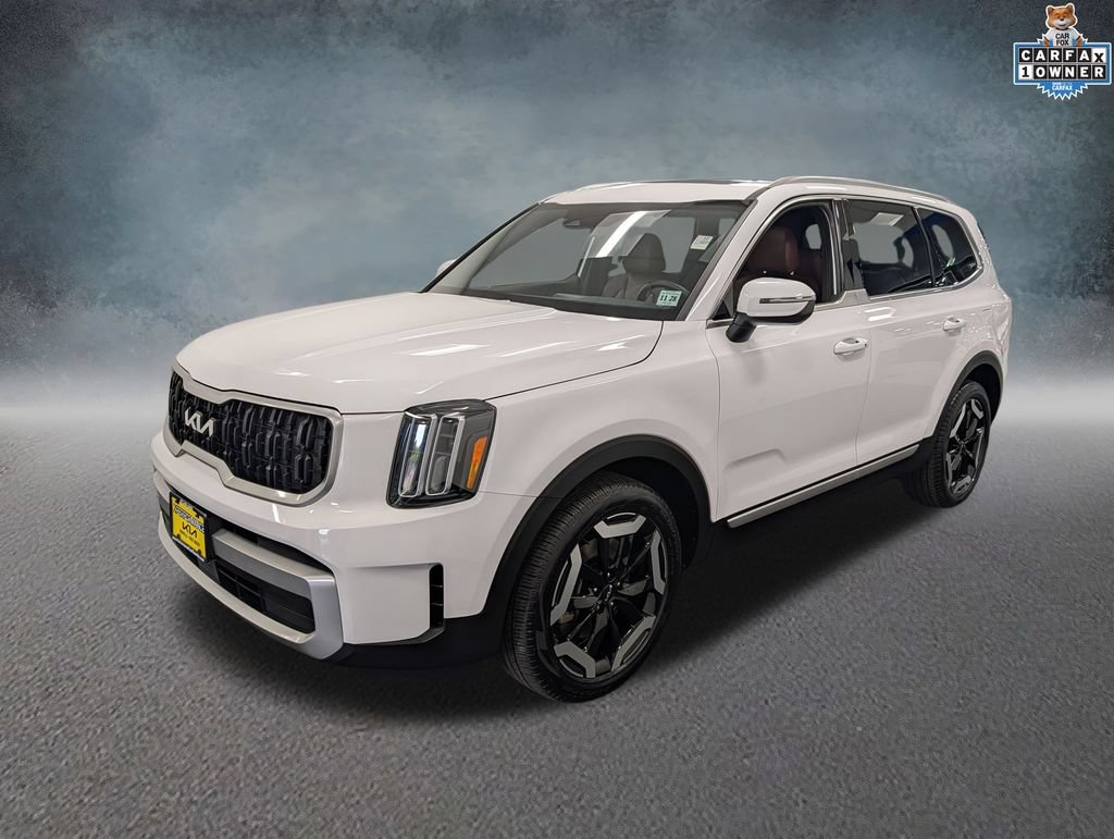 Certified 2024 Kia Telluride EX w/ EX Captain's Chair Package