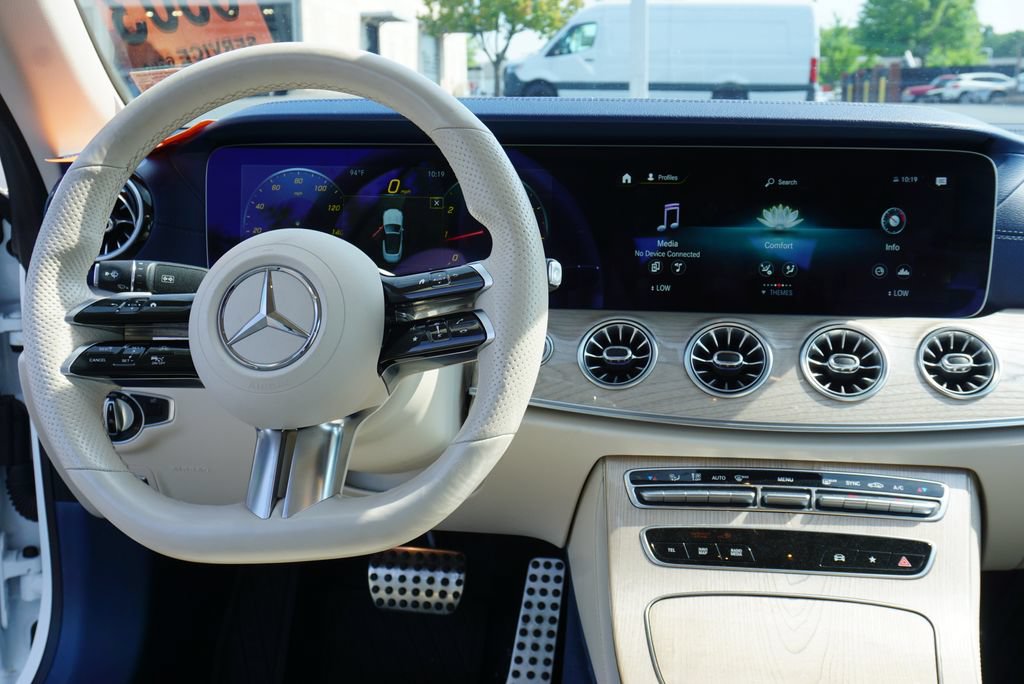 Used 2021 Mercedes-Benz E 450 4MATIC Cabriolet image 14