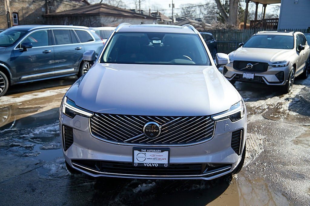 New 2026 Volvo XC90 B6 Plus w/ Protection Package image 5