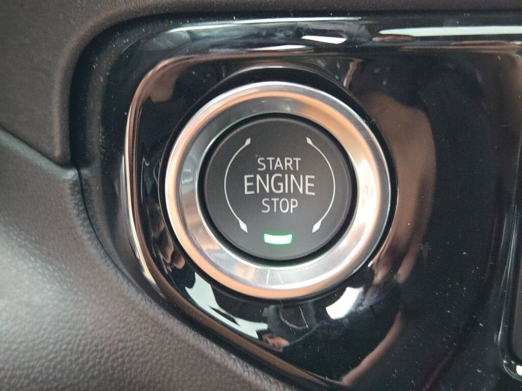 New 2026 GMC Sierra 3500 SLT w/ SLT Premium Package image 31