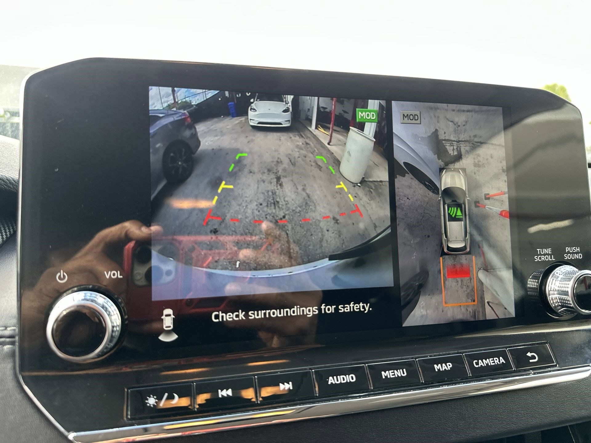 Used 2024 Mitsubishi Outlander SE Black Edition image 25