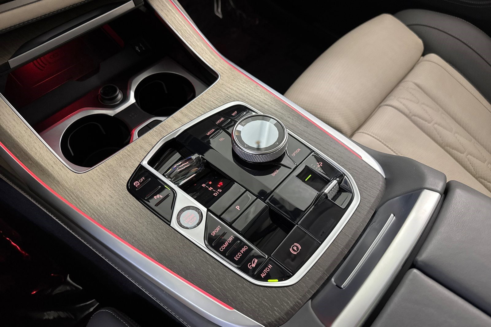 Certified 2023 BMW X7 M60i w/ Executive Package AWD/4WD image 19