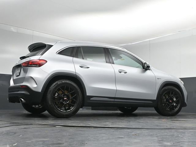 Used 2022 Mercedes-Benz GLA 35 AMG 4MATIC image 40