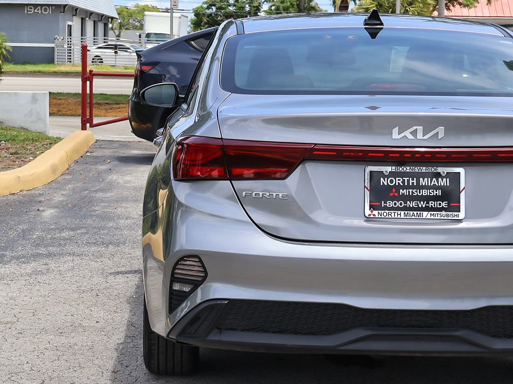 Used 2024 Kia Forte LXS FWD image 12
