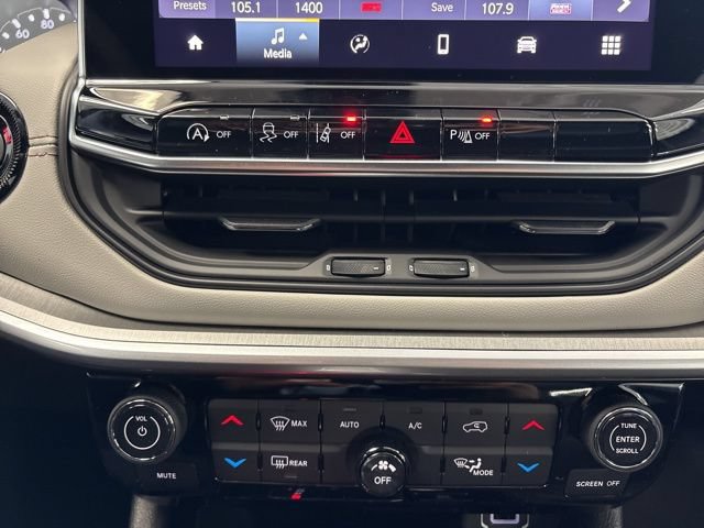 New 2026 Jeep Compass Limited AWD/4WD image 34